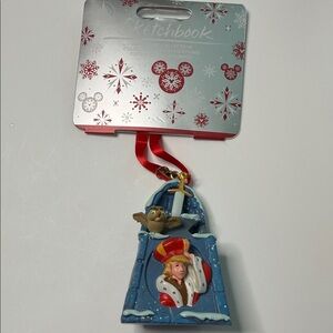 Disney Sketchbook Ornament - the sword in the Stone
